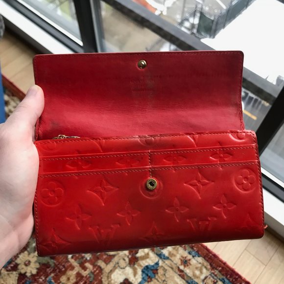 Louis Vuitton Monogram Patent Leather Wallet - Picture 5 of 7